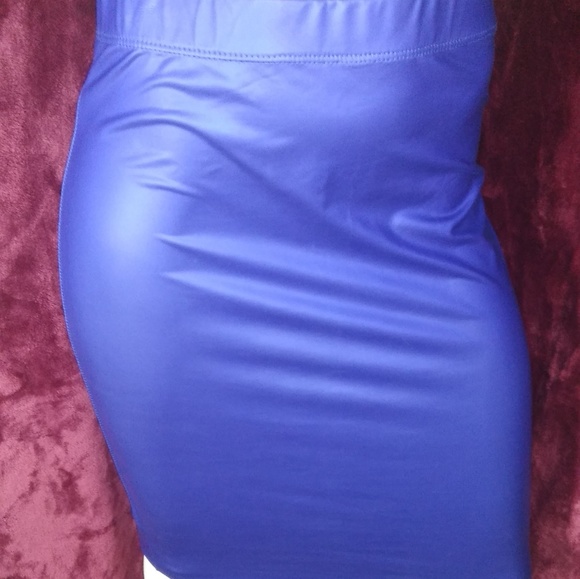 Pleather Royal Blue pencil skirt - Picture 4 of 5